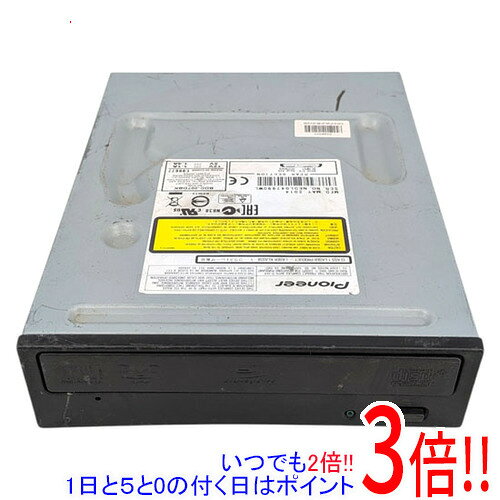 商品名【中古】PIONEER 内蔵型ブルーレイドライブ BDR-207DBK いたみ商品状態動作確認済みの中古品です。※中古品のため、使用感や傷、汚れ等がございます。※ベゼルに浮き、本体に割れ・キズ・汚れなどの傷みが見られます。型番BDR-207DBK仕様対応メディア：BD-RBD-REDVD-RDVD-RWDVD-R DLDVD+RDVD+RWDVD+R DL接続インターフェース：SATAキャッシュ：4MB設置方式：内蔵ドライブメーカー：PioneerBD-RE書き換え速度：2 倍速DVD-R書き込み速度：16 倍速DVD-RW書き換え速度：6 倍速DVD+R書き込み速度：16 倍速DVD+RW書き換え速度：8 倍速CD-R書き込み速度：40 倍速CD-RW書き込み速度：24 倍速幅x高さx奥行：148x42.3x180 mm重さ：750 g付属品※付属品なし。本体のみとなります。ご確認のうえご検討ください。その他※掲載画像は代表画像です。実際の商品と細部が異なる場合がございますので、商品状態につきましては表記の内容をご確認ください。※返品についてはこちらをご覧ください。　
