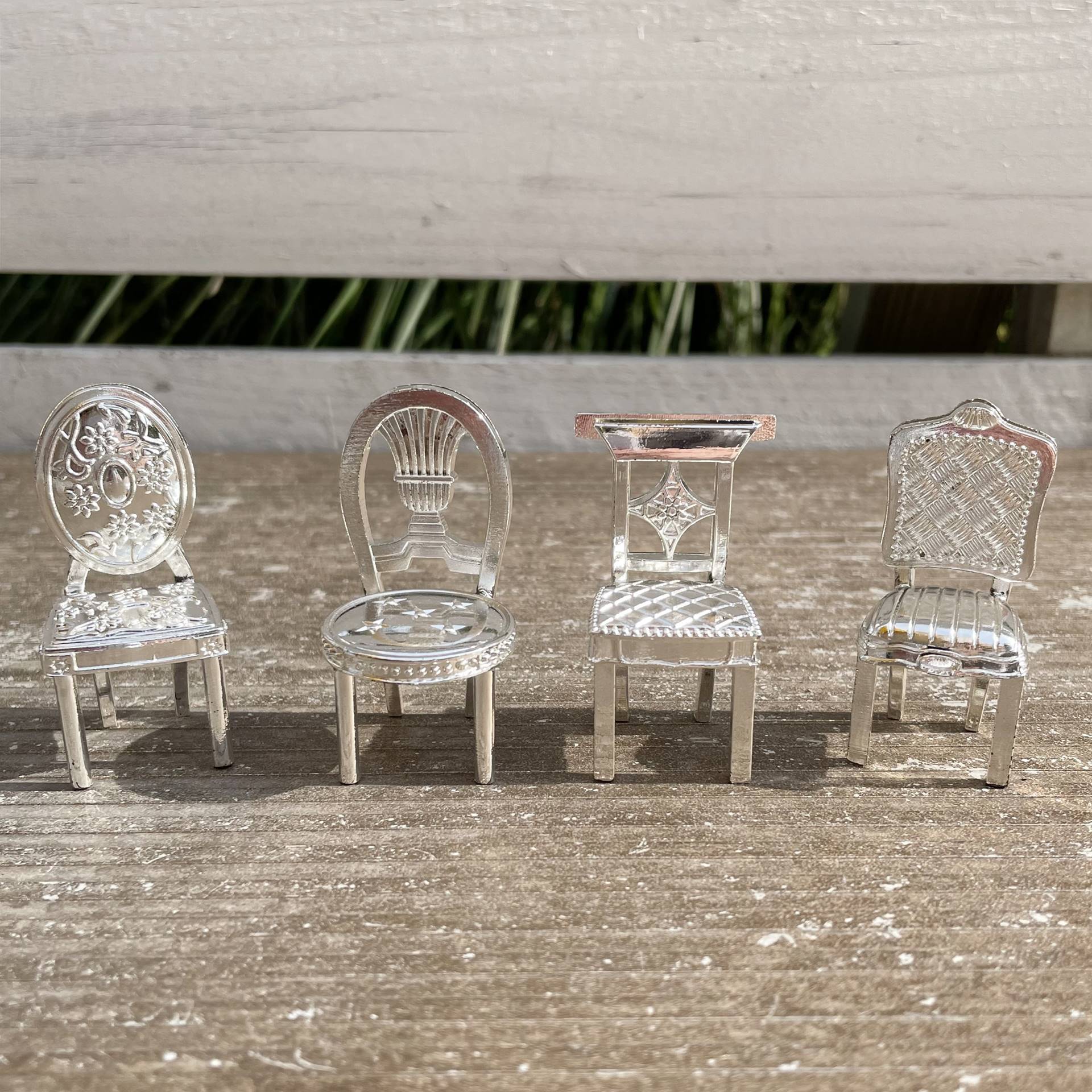 【ハルモニア】ミニチェアーカードスタンドシルバー4個セット hm-010276【カードスタンド 結婚式小物 ..