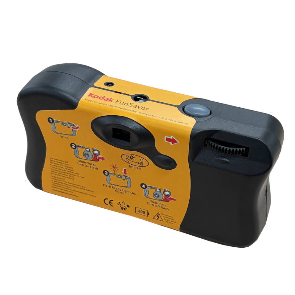 ホームショッピングの（3個セット）コダック ファンセーバー フラッシュ800 27枚撮り レンズ付きフィルム FunSaver ISO800 コンパクト 持ち運び フィルムカメラ 使い切り 使いきり 旅行 屋外 屋内 8617763 KODAK｜アングル3