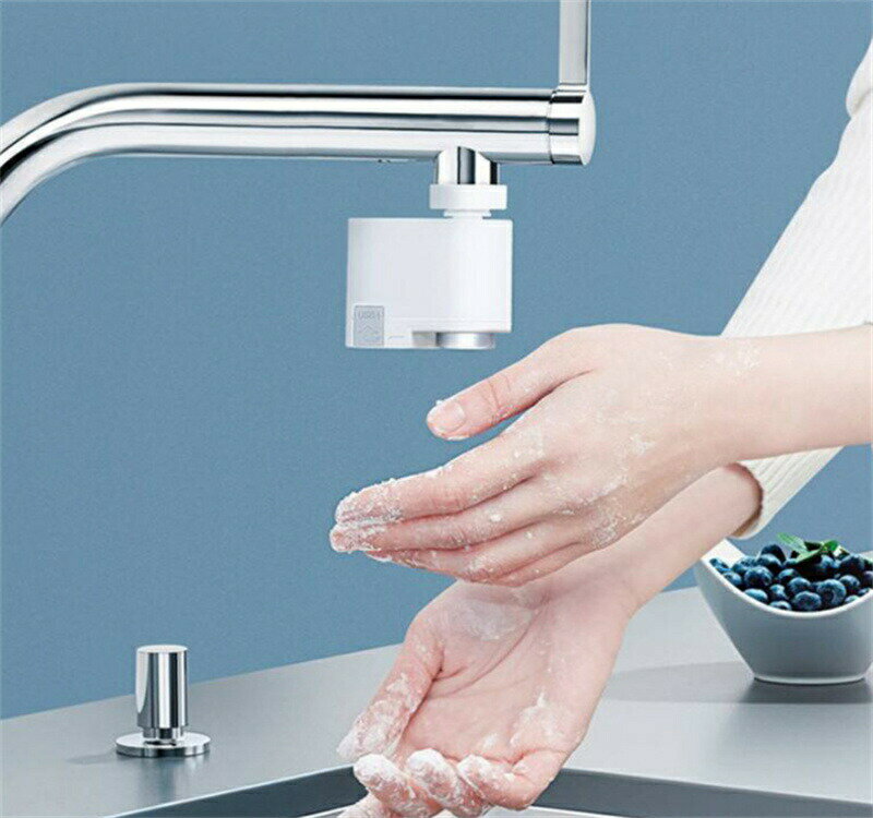 自動水栓 蛇口 後付け 自動センサー水栓 洗面台 キッチン 台所 蛇口取付型 USB充電式 非接触 タッチレス 水道 取り付け簡単工事不要 センサー式