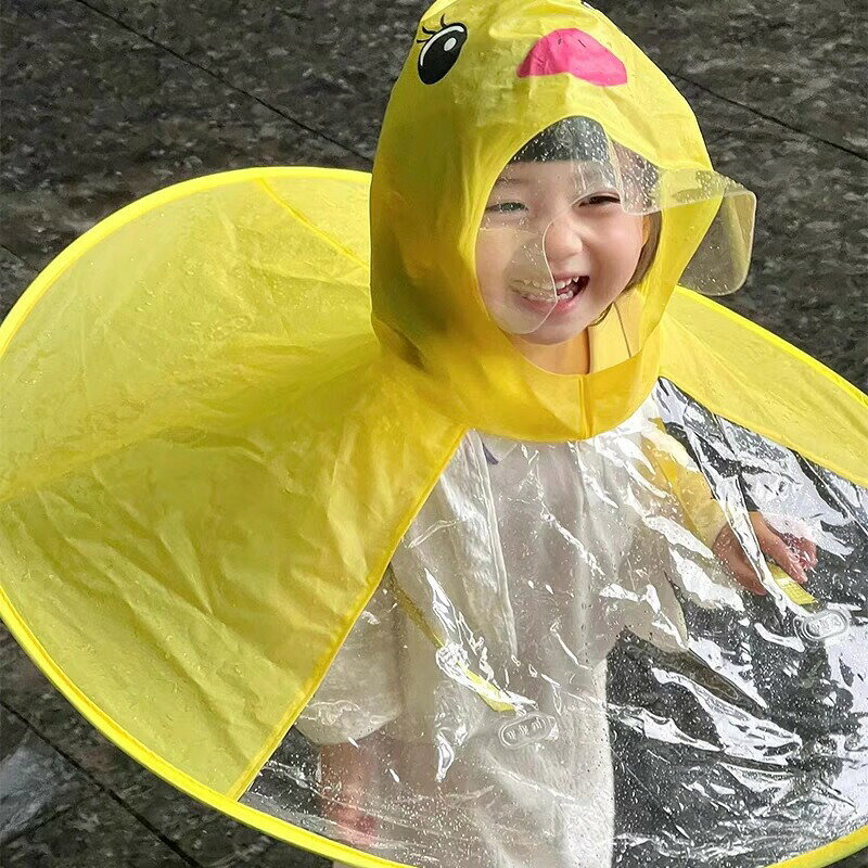 【原産国／製造国: 中国】 .レインコート キッズ 子供用 アヒル アニマルレインコート アニマル柄 かわいい 可愛い 超軽量 防水 レインポンチョ バックパック対応 折り畳み傘 梅雨対策 通園 通学 小学生 低学年 雨具 雨合羽 雨カッパ 雨の日 雨対策 レインジャケット 雨用 雨の日グッズ 子ども用 通学用 通園用 雨具 子供用 通学 通園 小学生低学年向けの人気雨具で、かわいいデザインと実用性を兼ね備えています。軽量で持ち運びやすく、バックパック対応や折り畳み傘との併用も可能です。梅雨の季節や雨の日の通学通園に最適なレインコートです。。 指定された配送時間は承っておりません。【オネストワン】