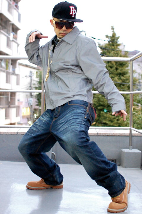 東京発！B系ヒップホップ系ウェアの通信販売―本格派大人のB系XLダンス