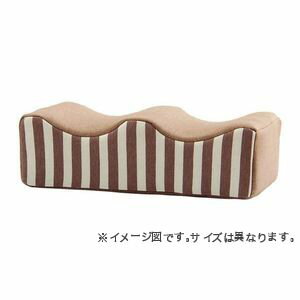 【クッション 足枕 フットケア むくみ 疲れ 対策 睡眠 シンプル ウレタン 商品一覧】足首 約45×25cm ネイビー足首 約45×25cm ブラウンふくらはぎ 約45×25cm ネイビーふくらはぎ 約45×25cm ブラウンクッション 足枕 フットケア 足首 むくみ 疲れ 対策 睡眠 シンプル ウレタン 約45×25cm ブラウンBR(ブラウン)　NV(ネイビー)　商品詳細サイズ約45×25cmカラーネイビー/ブラウン組成 側地=ポリエステル65％、綿35%中材=ウレタンチップ 原産国中国製洗濯表示洗濯不可 ■ 足枕は、睡眠時や横になったときに足首の下に置く枕です。家事や立ち仕事、デスクワーク、スポーツなどの後に足がだるい時や疲れているときにおすすめです。 ■ 中材はウレタンで適度な弾力があります。 ■ シンプルなデザインで場所を選ばず、オールシーズンご使用頂けます。 ※ 画面上のカラーはご使用ブラウザやモニターの設定により、実物とは若干異なる場合がございます。あらかじめご了承の上、ご注文をお願いいたします。【注意事項】メーカー直送の商品となりますので、「代金引換」払いは不可となります。ご了承ください。お届け先が、北海道、沖縄、離島になる場合、別途送料が必要になる場合がございます。