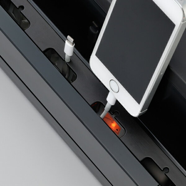 【ポイント7．5倍】テーブルタップステーションL　ブラック　【代引不可】 [01]