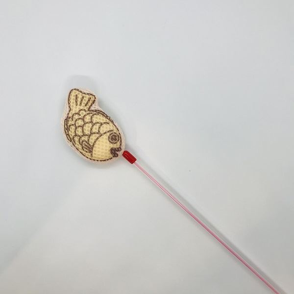 （まとめ） 国産 のび〜る！ハミガキじゃらし たい焼き 1個 （ペット用品） 【×5セ...