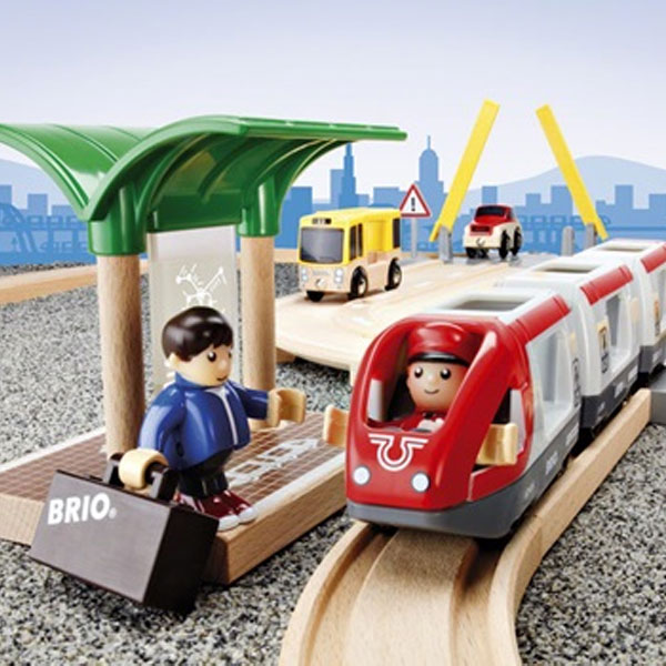 BRIO（ブリオ）レール＆ロードトラベルセット木製レールセット 木のおもちゃ 道路 自動車 列車 電車 2