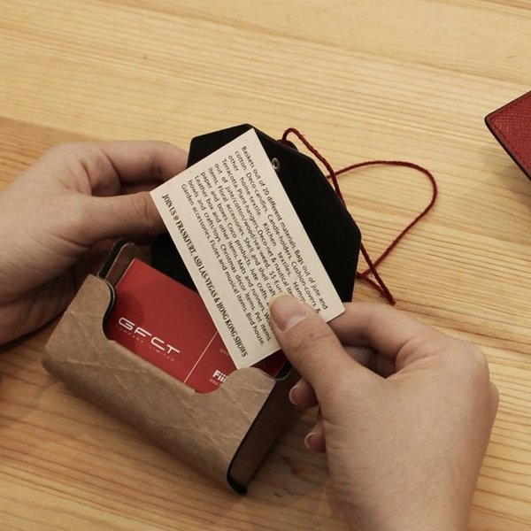 Rakuten - EVA素材で大容量の名刺ケース！ ”CODDLE（コドル）”+PAPER 14