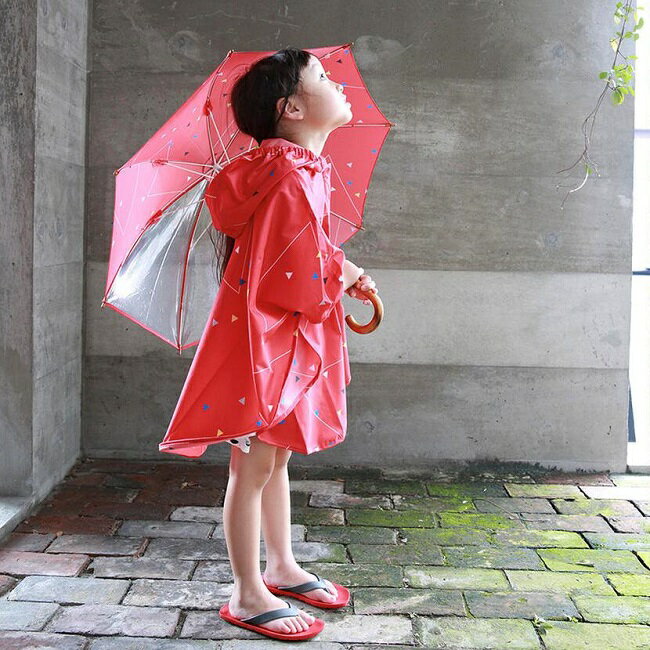 オシャレキッズさんのレインポンチョ！”392（ミクニ）”KIDS PONCHO S（サンカク/レッド） レインウェア 梅雨 雨 対策 シンプル 自転車 キッズ 通学 雨合羽 雨具 通学用 贈り物 プレゼント 男の子 女の子