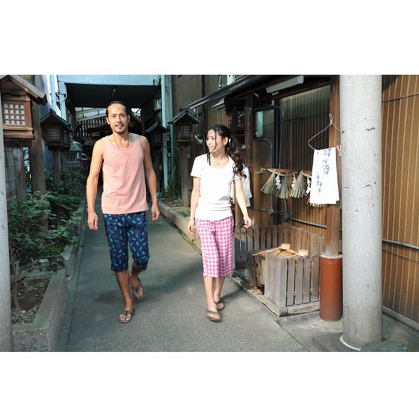 びっくりするくらい涼しい特別な生地を使用したス...の紹介画像2