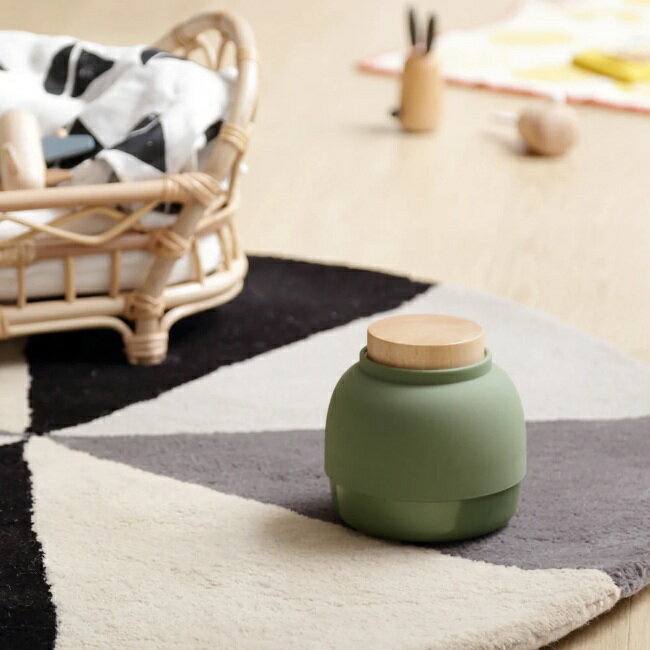 乾燥を防ぐ大判ウェットシート対応の容器!”ideaco(イデアコ)”Mochi Moco(モチ モコ)【ウェットティッシュケース エコ素材 詰め替え ウェットシート おしりふき ティッシュカバー ディスペンサー】hono おしゃれ かわいい プレゼント ギフト 小物 [2]