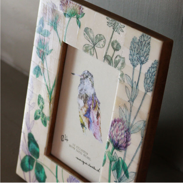自然を再利用したフォトフレーム!MONIQUE CHARTLAND by GOODY GRAMSPHOTO FRAME BOTANICAL 04【骨 エコ 写真立て インテリア 横長 インド 民芸品 植物 花 ボタニカル】インテリア雑貨&キッチン雑貨のお店hono おしゃれ かわいい プレゼント ギフト 内祝い 小物 [3]