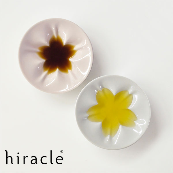 hiracle さくら小皿 キッチン雑貨 おしゃれ ナチュラル キッチングッズ プレゼント 北欧 新生活 おしゃれ雑貨 引越し 引っ越し祝いのサムネイル
