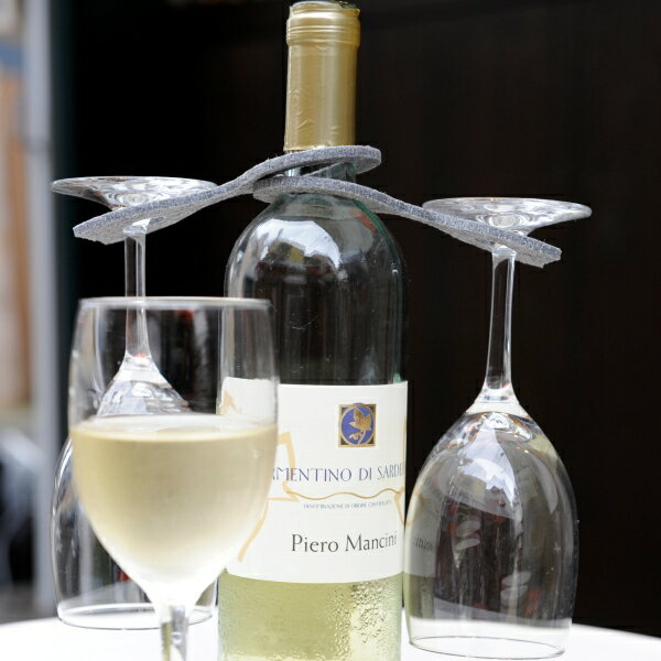 ボトルとグラスをスマートに運ぶハンガー ”furnish” wineglass hanger（ワイングラスハンガー）2枚組 【ワイングラスハンガー ワインボトル テーブルセッティング テーブルウェア キッチン キッチン にも！】