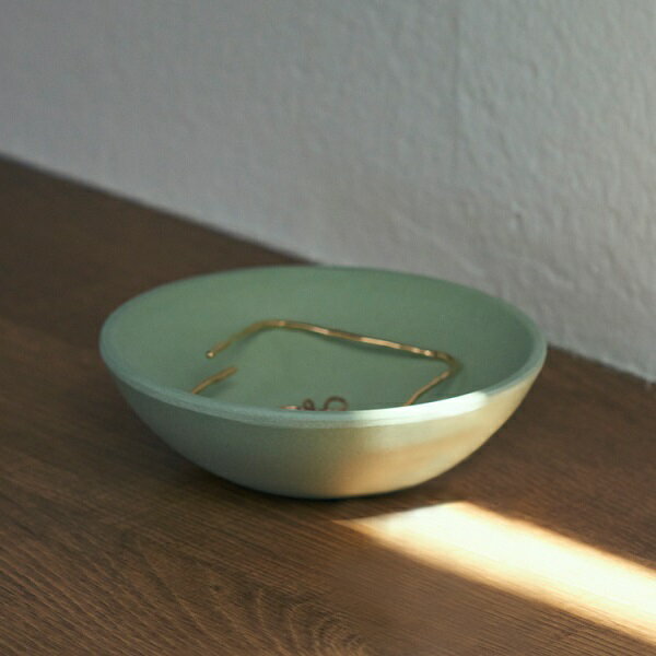 珪藻土で作られた手のひらサイズのミニトレー!”soil(ソイル)”ACCESSORY TRAY(アクセサリートレー)【乾燥 吸湿 イスルギ 指輪 洗面 キッチン...