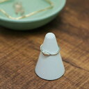 珪藻土で作られたミニマムなリングホルダー!”soil(ソイル)”RING HOLDER(リングホルダー)【乾燥 調湿 イスルギ 指輪】 インテリア雑貨&キッチン...