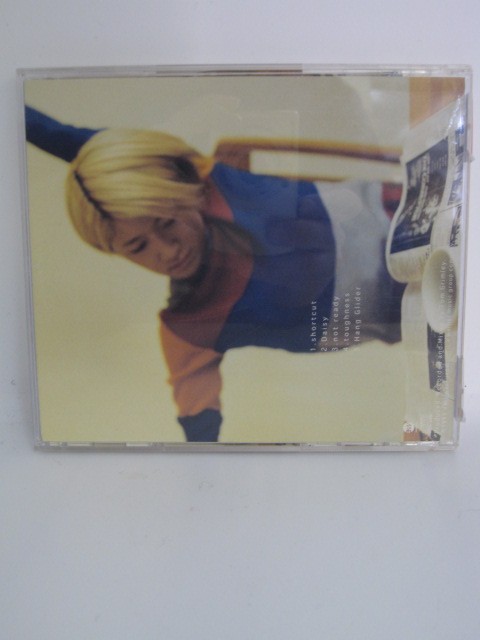 H4 15453【中古CD】「Daisy」　Bonnie　Pink