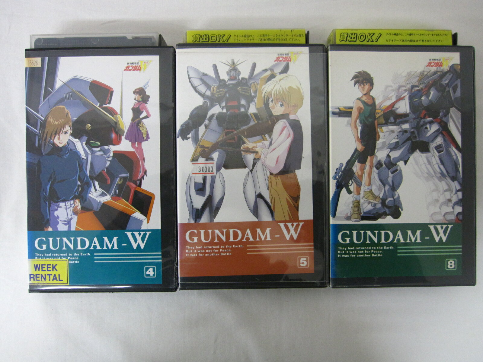 ●新機動戦記ガンダムW VOL.4.5.8 計3本● 3本セット販売 ◎ 購入前にご確認ください ◎ ◆商品説明◆ ※DVDではありませんのでご注意ください！ ○中古品（レンタル落ち・販売落ち）の【VHSビデオテープ】になります。 ○中古レンタル落ちビデオの為「ジャケットに日焼け」「稀なノイズ」「音の歪」がある場合がございます。 □発送について 〇3本以上のおまとめ購入の場合「佐川急便（緩衝材梱包）」の宅配便にて発送させていただきます。（離島除く） 〇2本ご購入の場合は、「ゆうメール」にて個別発送させていただきます ○ケース・ジャケット・テープ本体に汚れや傷、シール等が貼ってある場合がございます。可能な限りクリーニング致しますが、完全に取れない場合がございます。 ○受注受付は24時間行っております。 メールの返信は翌営業日となりますので、ご了承ください。 お客様の設定によっては受信できない場合もございます事をご理解・ご了承いただきたくお願いいたします。 ※土日祝祭日はお休みをいただきます。 ※【送料は購入手続きにて配送先住所を指定した後に確定】します。 このページでは配送先・配送方法を指定できませんのでご注意ください。