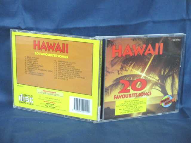 ♪#6 05293♪ 【中古CD】 HAWAII 20 FAVORITE SONGS 洋楽「Blue Hawaii」「Wini-Wini」「Hula Lady」他。全20曲収録。ジャケットに、キズあり。ケースに、キズあり。 ◎ 購入前にご確認ください ◎ □商品説明 ◎中古品（レンタル落ち・販売落ち）のCDになります。 ◎中古品のため再生・動作に影響ない程度の使用感・経年劣化がある場合がございます。 ◎ケース・パッケージ・盤面の汚れやシール等に関して、こちらでできるだけクリーニング致しますが、取れない場合がございます。 ◎ケースに割れ、キズなどがある場合がございます。 ◎ケースが著しく破損、欠損している場合は写真に映っているものとは別のケースで送らせていただく場合がございます。 ◎帯や歌詞カード・ジャケットは、破れやテープ補強、もしくは付属していない場合がございます。 ◎状態について神経質な方はご購入をお控えください。 ○受注受付は24時間行っておりますが、別サイト併売の為、品切れの際は申し訳ございませんがキャンセルとさせていただきます。 その際、必ずメールにてご連絡させていただきますが、お客様の設定によっては受信できない可能性もございますことをご理解・ご了承いただきたくよろしくお願いいたします。