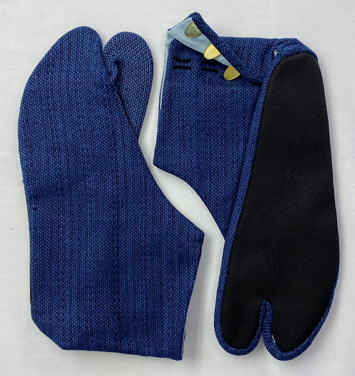 藍染め刺し子足袋（藍先染め）オリジナル商品（23、24、25、26）