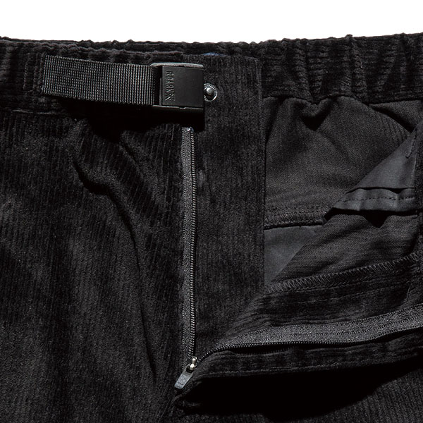 ROARK REVIVAL ロアーク リバイバル : テーパード イージーコーデュロイパンツ BLACK