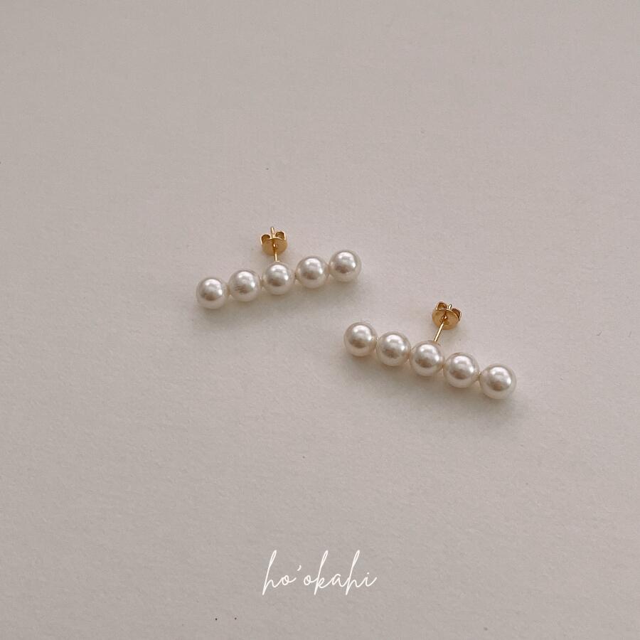 【5連 パール ピアス / イヤリング】5粒 パール ピアス イヤリング 金属アレルギー パール 真珠 樹脂 チタン レディース アクセサリー ジュエリー ノンホールピアス 両耳用 シンプル プレゼント ギフト トレンド おしゃれ かわいい 華奢