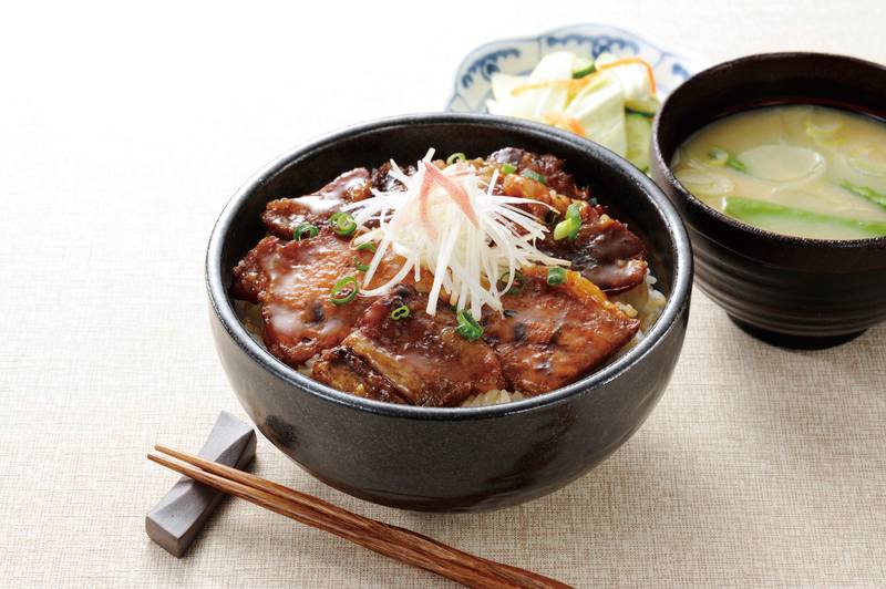 レンジで1分、帯広の本格炭火豚丼　【送料無料】帯広 豚丼 炭火焼 豚丼の具 5食セット（レンジ対応・冷凍）北海道 十勝名物 簡単調理