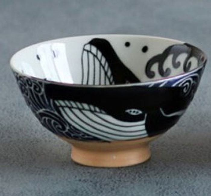 Mino Ware - 茶碗（小）美濃焼白波くじら径11.8×高さ6.0cm安心安全の日本製 電子レンジ・食洗機 使用可能