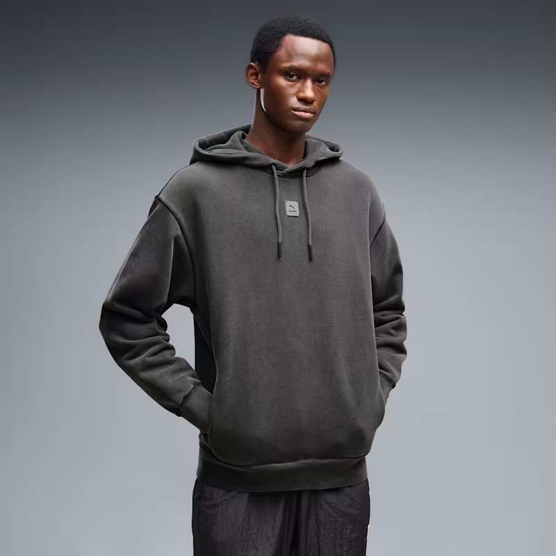 PUMA UNISEX PUMA X SAYSKY GRAPHIC SWEATSHIRT 529014 99 プーマ ユニセックス ランニングウェア 2026FW wpum(52901499)