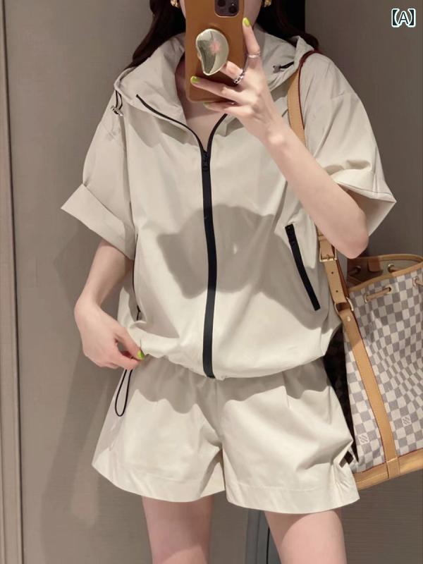 UV パーカー 長袖 ラッシュガード UVカット 速乾 紫外線対策 やや 太めの 日焼け防止 ショーツ スーツ レディース 夏 イン フード付き アサルト ジャケット アウトドア レジャー スポーツ ツーピース