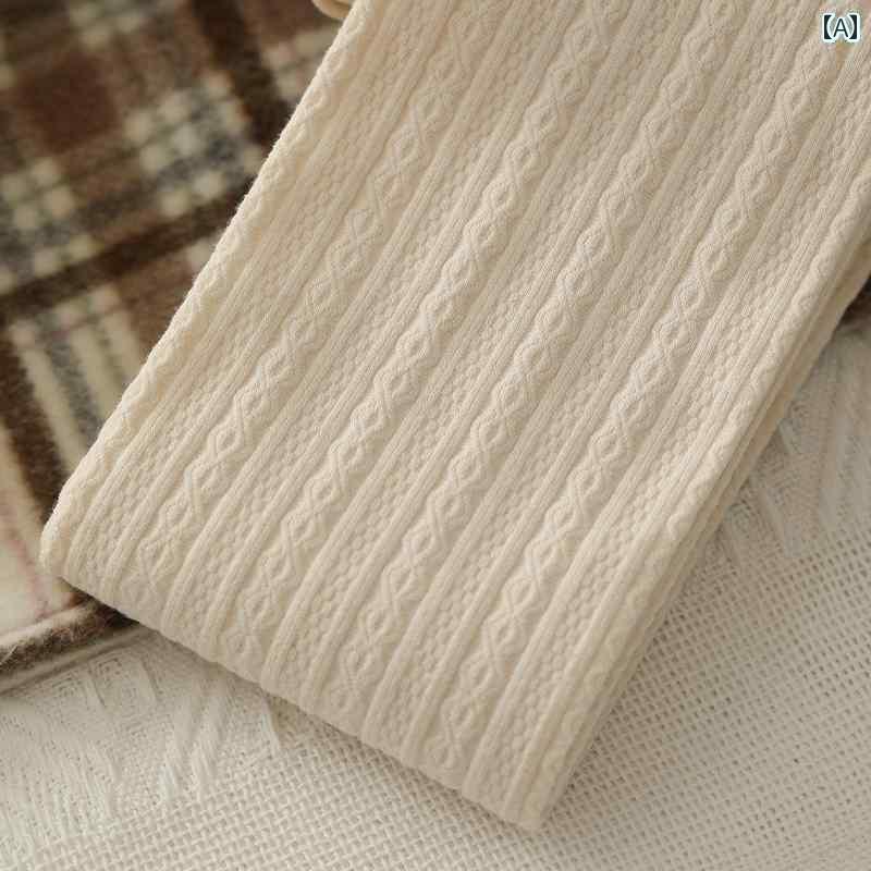 レディース パンツ レディース クリームベージュの ストライプの ツイストパン スト 女性用 春秋 薄手で やや 圧迫 感が あり アウターに 着る ボトム ソックス