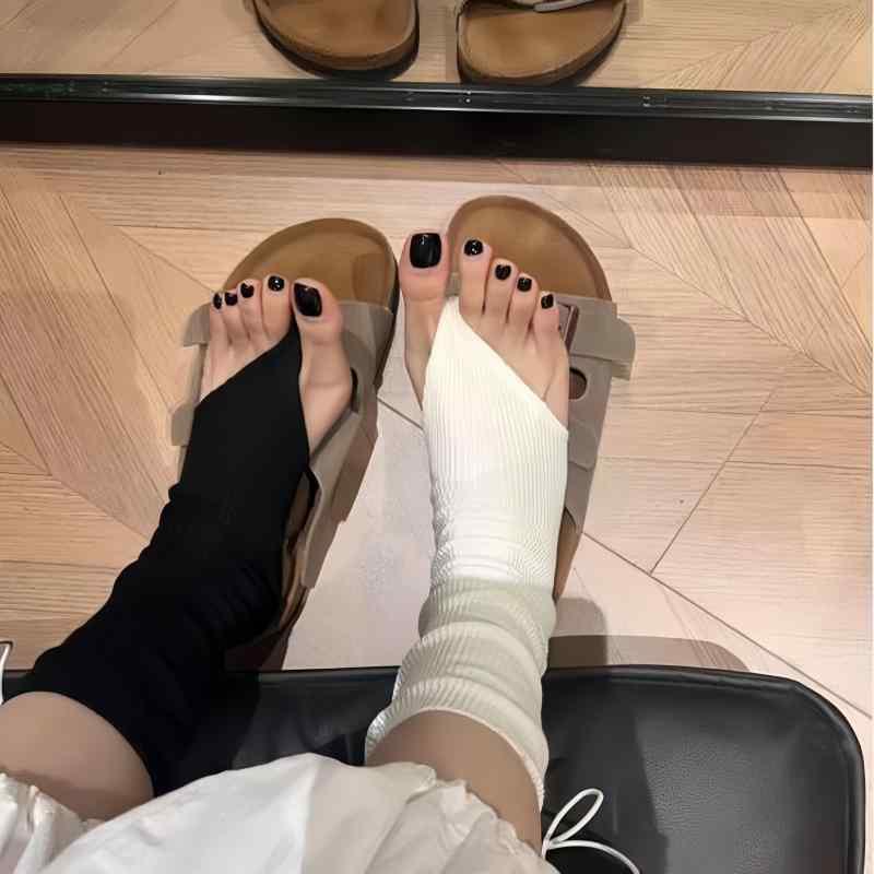 ソックス ギャル 靴下 2025年 無地 足踏み ソックス レディース 個性 オープントゥ おしゃれ 夏用 パイルソックス ふくらはぎ