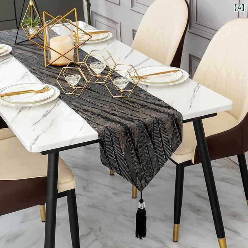 テーブル ランナー おしゃれ ロストマン モダン シンプル イタリア ダイニング テーブル フラグ 布 リビング ルーム テレビキャビネット コーヒー ベッド ストリップ クロス