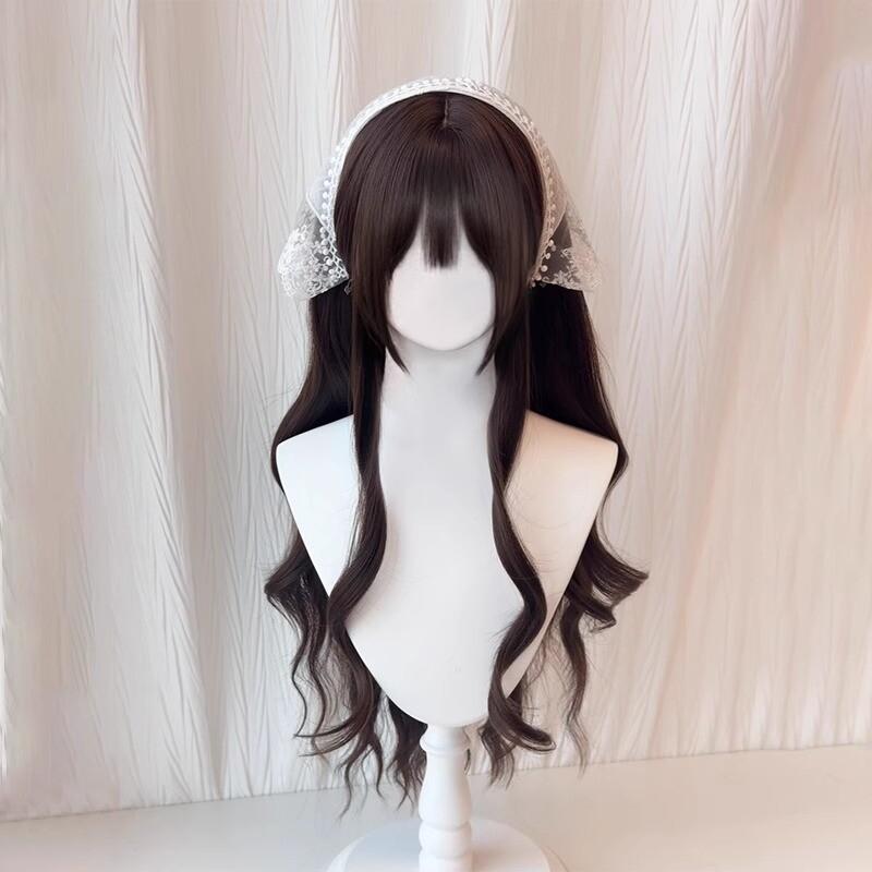 ウィッグ レディース ロング フルウィッグ ロリータ コスプレ ウェーブ巻き髪 自然な質感 再生繊維 カールヘア 耐熱ファイバー 毛先ふわふわ 絡まりにくい 高品質 柔らかい 根元ふんわり ボリューム感 トレンドヘアスタイル ライブ撮影用 変身アイテム