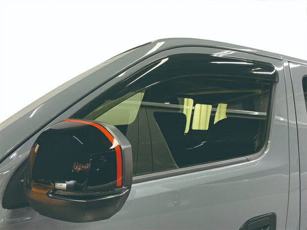シーアールエス キャラバン E26 サイドバイザー CRSC-1001 CRS W