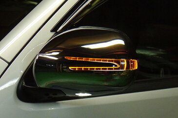 乱人 ハイエース 200系 4型 ウィンカーミラーカバー 未塗装 RANDO DIRect 発送先法人のみ