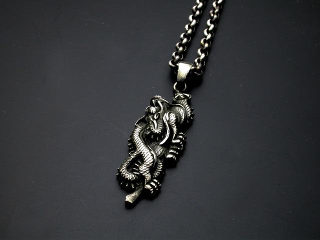 刀装具ペンダント【天龍】江戸時代の刀装具【目貫】をそのまま型取りしたメンズシルバーペンダント シルバー925製