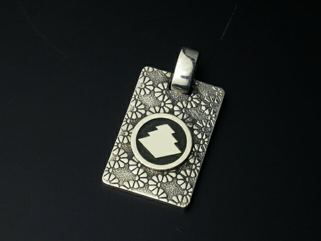 家紋ペンダント・生粋・シルバーエンブレム・小・梅コース