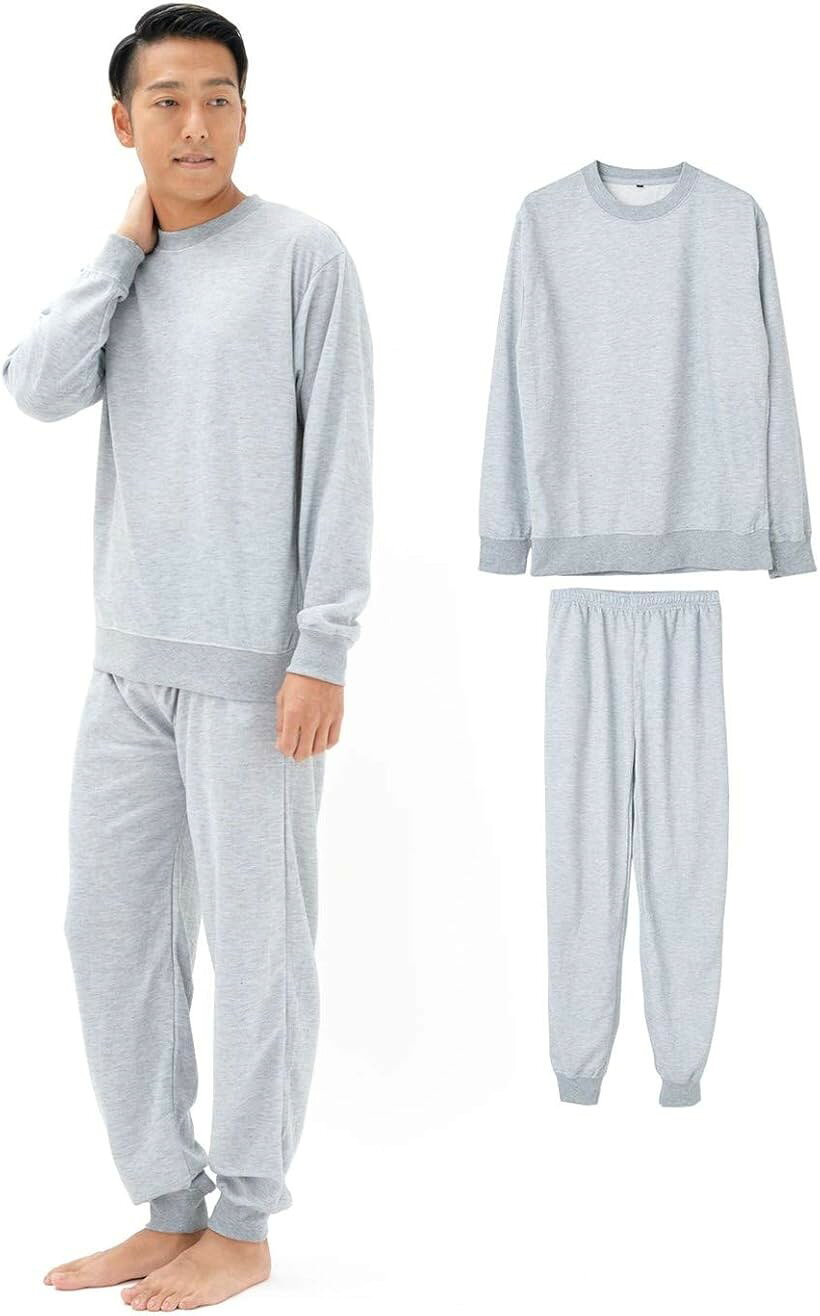 バリエーションコード : 2b9d2ogqlw商品コード2b8dv9k4hf商品名スウェット セットアップ メンズ 上下セット ルームウェア 大きいサイズ ゆったり あったか パジャマブランドY's factoryカラーライトグレーサイズ等5L・素材構成: ポリエステル 100％・スウェット生地で柔らかく快適な着心地。伸縮性があり動きやすいので、ルームウェアからお出かけ、スポーツやアウトドアまでシーンを選ばずご着用頂けます。・さらっと着こなせるお手軽さが魅力。カジュアルスタイルにピッタリで、お手持ちの服に合わせて様々なスタイルをお楽しみ頂けます。・性別・年齢を問わないシンプルでベーシックなデザイン。豊富なサイズ展開で、夫婦や恋人・友達同士でお揃いもOK。一緒に楽しむスポーツも、のんびり過ごす休日も、ペアルックでいつもより楽しく過ごせますね・＜サイズ＞ M（身長165-175cm、胸囲88-96cm） L（身長175-185cm、胸囲96-104cm） LL（身長175-185cm、胸囲104-112cm） 3L（身長175-185cm、胸囲108-116cm） 4L（身長175-185cm、胸囲112-120cm） 5L（身長175-185cm、胸囲116-124cm） ＜素材＞本体：ポリエステル100％　リブ部分：ポリエステル95％、ポリウレタン5％※ 他ネットショップでも併売しているため、ご注文後に在庫切れとなる場合があります。予めご了承ください。※ 品薄または希少等の理由により、参考価格よりも高い価格で販売されている場合があります。ご注文の際には必ず販売価格をご確認ください。※ 沖縄県、離島または一部地域の場合、別途送料の負担をお願いする場合があります。予めご了承ください。※ お使いのモニタにより写真の色が実際の商品の色と異なる場合や、イメージに差異が生じることがあります。予めご了承ください。※ 商品の詳細（カラー・数量・サイズ 等）については、ページ内の商品説明をご確認のうえ、ご注文ください。※ モバイル版・スマホ版ページでは、お使いの端末によっては一部の情報が表示されないことがあります。すべての記載情報をご確認するには、PC版ページをご覧ください。