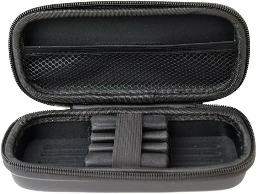 ダーツケース コンパクト おしゃれ ホルダー 収納 ポケット付 耐衝撃 EVA (Black, 16 ...