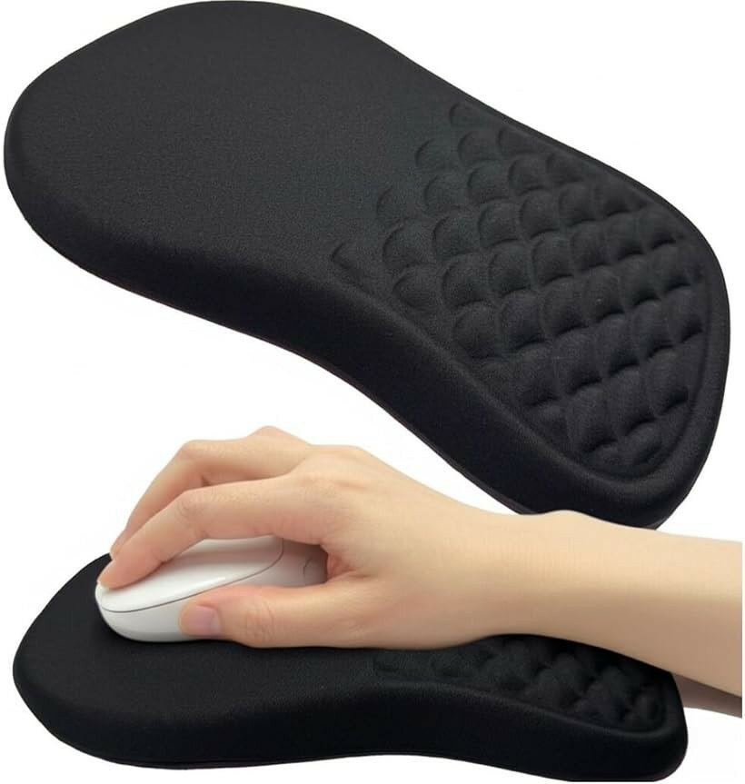 マウスパッド 手首の痛み軽減 リストレスト一体型 大きめ 強力 滑り止め (ブラック)