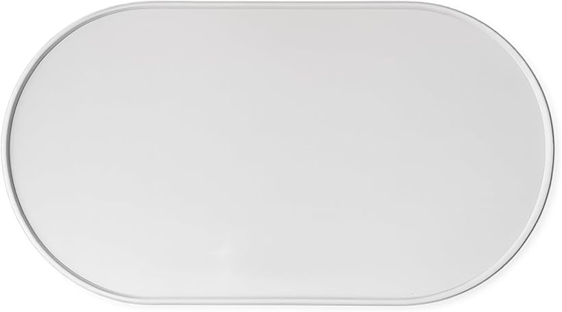 バリエーションコード : 2bkivk6d56商品コード2bkivd1uv2商品名ペットマット シリコン製 食事マット 猫 犬 防水 滑り止め 溢れ止め 洗える 給餌マット 6色展開ブランドPawspickカラーライトグレーサイズ等長さ45.5 x 幅24.5 cmシリコン製ペット用食事マット（猫・犬兼用）。サイズ：45.5x24.5cm、厚さ2mm、重量110g。6色展開。「全周溢れ止めフチ付き設計」 マット全周にフチが立ち上がっており、こぼれたフードや水がマットの外に広がりません。床を汚さず清潔に保てます。「お手入れ簡単」 防水素材で汚れが拭き取りやすく、丸洗いも可能。毎日のお手入れが手軽です。「防水シリコン素材」 水分や汚れをしっかり受け止める防水シリコン製。無臭のためにおいに敏感なペットにも安心。「6色展開・猫犬兼用」 ライトグレー・ダークグレー・ミッドナイトブラック・フォレストグリーン・オーシャンブルー・サンセットオレンジの6色。インテリアに合わせてお選びいただけます。※ 他ネットショップでも併売しているため、ご注文後に在庫切れとなる場合があります。予めご了承ください。※ 品薄または希少等の理由により、参考価格よりも高い価格で販売されている場合があります。ご注文の際には必ず販売価格をご確認ください。※ 沖縄県、離島または一部地域の場合、別途送料の負担をお願いする場合があります。予めご了承ください。※ お使いのモニタにより写真の色が実際の商品の色と異なる場合や、イメージに差異が生じることがあります。予めご了承ください。※ 商品の詳細（カラー・数量・サイズ 等）については、ページ内の商品説明をご確認のうえ、ご注文ください。※ モバイル版・スマホ版ページでは、お使いの端末によっては一部の情報が表示されないことがあります。すべての記載情報をご確認するには、PC版ページをご覧ください。
