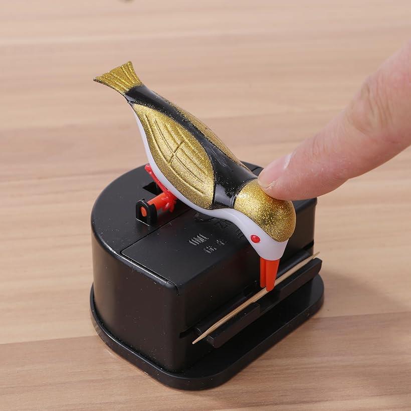 爪楊枝ホルダー つまようじホルダー つまようじ入れ 卓上用品 おしゃれ 可愛い インテリア 鳥 ゴールド..