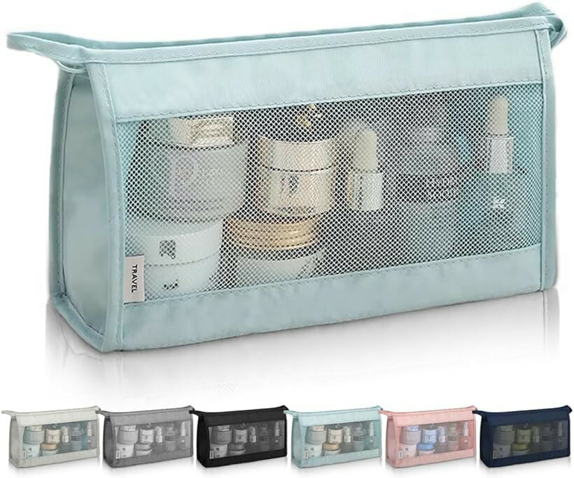 バリエーションコード : 2buh5cwgrl商品コード2buh5s2s8d商品名自立して中が見えるトラベルポーチ メッシュポーチトイレタリーポーチ メッシュ 吊り下げ 折りたたみ コンパクト 軽量 化粧ポーチ メイクポーチ メッシュ ポーチ 旅行ブランドRIMINAカラーブルー「中が見える安心感」 中が見えるメッシュ仕様で、ポーチの中身がひと目でわかるからストレスなし。自立するから化粧ポーチとしても使いやすく、洗面所やお風呂まわりにもぴったり。内部にはファスナーポケットもついていて、細かな小物の整理にも便利なメッシュポーチです。「吊るして快適収納」 ループ付きで吊り下げられるので、ジムやサウナでも大活躍。撥水生地だから水回りでも安心して使えます。旅行中の洗面台でも省スペースでスッキリ。トイレタリーポーチやメイクポーチ、旅行ポーチとしても使えるRIMINAの人気トラベルポーチです。「折りたたんで省スペース」 使わないときはぺたんこに折りたためるコンパクト設計。バッグの隙間に収まり、軽量だから旅行やお出かけの持ち運びにも最適。毎日の持ち歩きにも便利な、折りたたみできるトラベルポーチは、家族みんなで共有できる使いやすさが魅力です。「選べる可愛いカラー」 高見えするデザインと、ブラックをはじめとした全6カラーから選べるのが嬉しいポイント。男女問わず使いやすく、旅行や日常で活躍。RIMINAブランドらしい可愛さと機能性を兼ね備えた、人気のメッシュポーチ＆トイレタリーポーチです。「機能もサイズも」 長さ26xマチ15x高さ8cm、重さはわずか150gの軽量設計。撥水素材で中身も安心、折りたたみ・吊り下げOK。自立するので洗面所やトラベルシーンでも使いやすい。旅行用・化粧ポーチにもぴったりな、機能充実の旅行ポーチです。※ 他ネットショップでも併売しているため、ご注文後に在庫切れとなる場合があります。予めご了承ください。※ 品薄または希少等の理由により、参考価格よりも高い価格で販売されている場合があります。ご注文の際には必ず販売価格をご確認ください。※ 沖縄県、離島または一部地域の場合、別途送料の負担をお願いする場合があります。予めご了承ください。※ お使いのモニタにより写真の色が実際の商品の色と異なる場合や、イメージに差異が生じることがあります。予めご了承ください。※ 商品の詳細（カラー・数量・サイズ 等）については、ページ内の商品説明をご確認のうえ、ご注文ください。※ モバイル版・スマホ版ページでは、お使いの端末によっては一部の情報が表示されないことがあります。すべての記載情報をご確認するには、PC版ページをご覧ください。