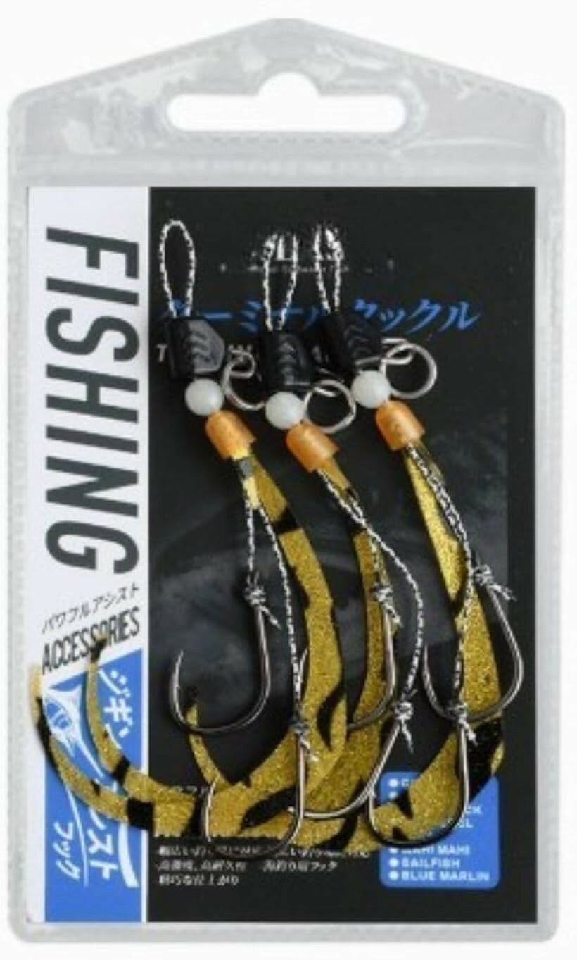 バリエーションコード : 2brgk9124n商品コード2bkhfkqjgv商品名タイラバ ネクタイ フック 3個 セット 針 鯛 船 釣り オフショア 青物 根魚 ハタ スライド イエローブランドCASPER01カラーゴールドサイズ等S「視認性の高いカラー構成」 水質や天候、時間帯によって変化する魚の反応に合わせて使い分けが可能。濁り潮ではオレンジ、澄み潮ではグリーン、暗い時間帯や深場では夜光レッドといったように、状況に応じた選択ができるため、幅広いシーンに対応します。複数カラーを一度に揃えられるため、釣行時の戦略の幅が広がります。「ダブルフック仕様」掛かりを意識した設計 各ユニットにはフックを2本搭載したダブルフック仕様を採用。魚がバイトした際のフッキング率を考慮したバランス設計で、しっかりと掛かりやすい構造になっています。タイラバに適した角度・長さで設計されており、違和感を与えにくく自然な動きを演出。バラシ軽減にも配慮した構造で、安定した釣りをサポートします。「完成済みユニット」 すぐに使える便利設計。本商品はフックx2、スライドパーツ、スプリットリングがあらかじめセットされた完成ユニットです。開封後すぐにタイラバへ装着可能で、準備の手間を軽減。初心者の方でも扱いやすく、交換作業もスムーズに行えます。現場での時短にもつながり、効率よく釣りに集中できます。「しなやかなスカート」 魚の興味を引く動き。約90mmのスカートは水中で柔らかく揺れ、ナチュラルな波動を生み出します。視覚だけでなく動きでもアピールし、魚の興味を引きやすい設計です。適度なボリュームと長さにより、タイラバとの相性も良く、違和感の少ないアクションを実現。細部までこだわった仕様で、釣行の幅を広げます。※ 他ネットショップでも併売しているため、ご注文後に在庫切れとなる場合があります。予めご了承ください。※ 品薄または希少等の理由により、参考価格よりも高い価格で販売されている場合があります。ご注文の際には必ず販売価格をご確認ください。※ 沖縄県、離島または一部地域の場合、別途送料の負担をお願いする場合があります。予めご了承ください。※ お使いのモニタにより写真の色が実際の商品の色と異なる場合や、イメージに差異が生じることがあります。予めご了承ください。※ 商品の詳細（カラー・数量・サイズ 等）については、ページ内の商品説明をご確認のうえ、ご注文ください。※ モバイル版・スマホ版ページでは、お使いの端末によっては一部の情報が表示されないことがあります。すべての記載情報をご確認するには、PC版ページをご覧ください。