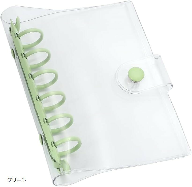 バリエーションコード : 2bucnutrfv商品コード2bucn0qotw商品名シール帳 透明 A7 6リング ミニ6 クリア バインダーカバー 防水 ボタン付きブランドJP Numberカラーグリーン「おしゃれなデザイン」透明カバーとパステルカラーリングの組み合わせでシンプルだけどおしゃれ。中身が映えるクリア感で、メモの柄やシールの色を邪魔せず、幅広いデコレーションを楽しめます。「出し入れ簡単」リングの両端を押して開き、両側を押して閉じるだけの直感動作。ページの追加時もストレスがなく、どなたでも簡単にリフィルの出し入れを行えます。また、スナップボタン留め具付きなので、バッグの中でも不用意に開きにくい仕様となっています。「水滴に強い」柔軟なPVCカバーが水滴や汚れから中身をガード。外出先でも扱いやすく、大切なメモやコレクションをしっかり守ります。日々の筆記や保管に配慮した素材選定で、拭き取りも手早く行えます。「商品内容」本体サイズ（約）：タテ14cm ヨコ10.5cm　リフィルサイズ：A7　材質：PVC、金属　＊リフィルは別売りとなります。＊サイズ詳細は商品画像をご確認ください。商標登録第6628185号※ 他ネットショップでも併売しているため、ご注文後に在庫切れとなる場合があります。予めご了承ください。※ 品薄または希少等の理由により、参考価格よりも高い価格で販売されている場合があります。ご注文の際には必ず販売価格をご確認ください。※ 沖縄県、離島または一部地域の場合、別途送料の負担をお願いする場合があります。予めご了承ください。※ お使いのモニタにより写真の色が実際の商品の色と異なる場合や、イメージに差異が生じることがあります。予めご了承ください。※ 商品の詳細（カラー・数量・サイズ 等）については、ページ内の商品説明をご確認のうえ、ご注文ください。※ モバイル版・スマホ版ページでは、お使いの端末によっては一部の情報が表示されないことがあります。すべての記載情報をご確認するには、PC版ページをご覧ください。