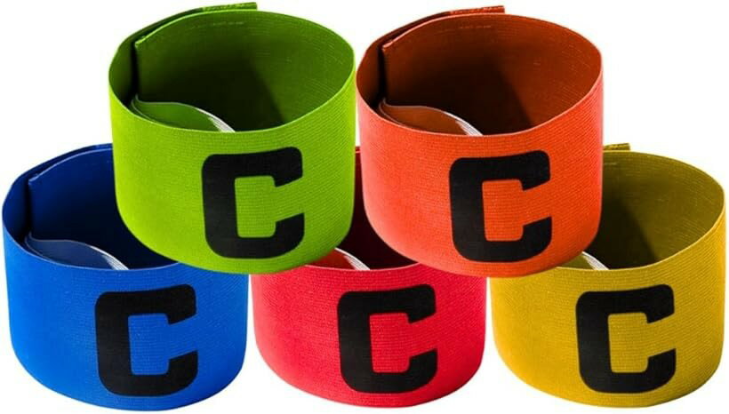 腕章 キャプテンマーク 5色セット アームバンド テープ付き 調節可能 サッカー フットサル バスケ 各種スポーツ対応 耐久性 弾性素材 (5色セット)