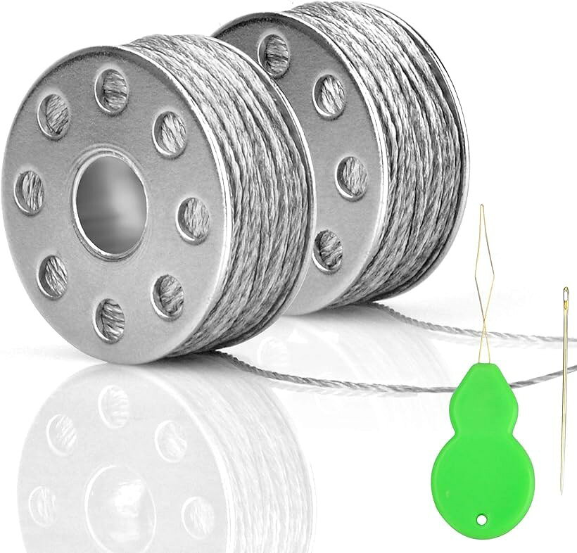 【楽天ランキング1位入賞】導電性糸 2個のボビン入り 65ft/20m 60-80Ω/m 2Ω/ft アルディーノ Lilypad用 滑らか 縫いやすい糸 針の糸通し付き (シルバー)