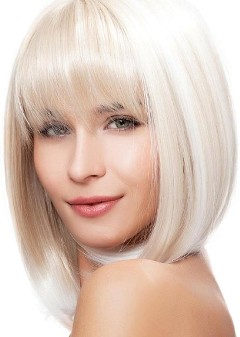 商品コード2b8l009krg商品名美々杏ウィッグ オフホワイトヘア かわいい姫様スタイル セミロング ボブ スタイル かつらブランドBIBIANカラーオフホワイトサイズ等フリーサイズ・素材構成: 高品質の耐熱ファイバー 前髪：つむじから約20cm 後髪：つむじから約35cm　重さ：約200g　カラー：オフホワイト・サイズ：フリーサイズ （サイズの調節はアジャスターを自分に合うサイズに固定してください）・付属のウィッグ専用のヘアネットで髪を整えてから、かぶるだけで簡単に着装でき、手櫛で整えます。・詳しくは：ヘアネットを伸ばし頭から被り、髪の生え際に合わせてネットを持ちあげ、髪を全てネット中に平らになるように入れます。ネットの余った部分はヘアピンで留めてください。・ウィッグにブラッシングし整えます。自分のサイズに合わせておいたウィッグをおでこにひっかけて前から後ろに向かってかぶせます。髪の生え祭、襟足部分の位置を合わせ、ブラシや手ぐしで整えてください。※ 他ネットショップでも併売しているため、ご注文後に在庫切れとなる場合があります。予めご了承ください。※ 品薄または希少等の理由により、参考価格よりも高い価格で販売されている場合があります。ご注文の際には必ず販売価格をご確認ください。※ 沖縄県、離島または一部地域の場合、別途送料の負担をお願いする場合があります。予めご了承ください。※ お使いのモニタにより写真の色が実際の商品の色と異なる場合や、イメージに差異が生じることがあります。予めご了承ください。※ 商品の詳細（カラー・数量・サイズ 等）については、ページ内の商品説明をご確認のうえ、ご注文ください。※ モバイル版・スマホ版ページでは、お使いの端末によっては一部の情報が表示されないことがあります。すべての記載情報をご確認するには、PC版ページをご覧ください。素材構成:高品質の耐熱ファイバー。前髪：つむじから約20cm後髪：つむじから約35cm　重さ：約200g　カラー：オフホワイトサイズ：フリーサイズ（サイズの調節はアジャスターを自分に合うサイズに固定してください）付属のウィッグ専用のヘアネットで髪を整えてから、かぶるだけで簡単に着装でき、手櫛で整えます。詳しくは：ヘアネットを伸ばし頭から被り、髪の生え際に合わせてネットを持ちあげ、髪を全てネット中に平らになるように入れます。ネットの余った部分はヘアピンで留めてください。ウィッグにブラッシングし整えます。自分のサイズに合わせておいたウィッグをおでこにひっかけて前から後ろに向かってかぶせます。髪の生え祭、襟足部分の位置を合わせ、ブラシや手ぐしで整えてください。