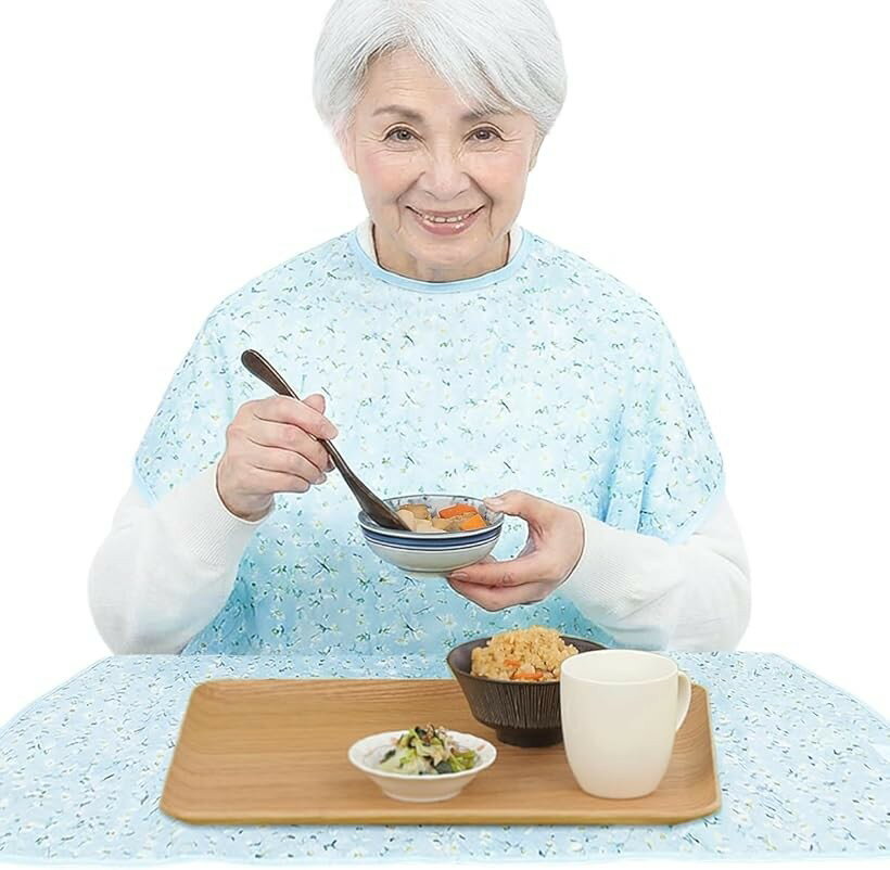 介護用エプロン お食事用エプロン 服も床も汚さない テーブルに掛けられる ワイドサイズ 高齢者 大人 シニア 介助 洗える 洗濯可 防水 かわいい 食べこぼし (フラワーブルー, 長さ108cmx幅74cm)