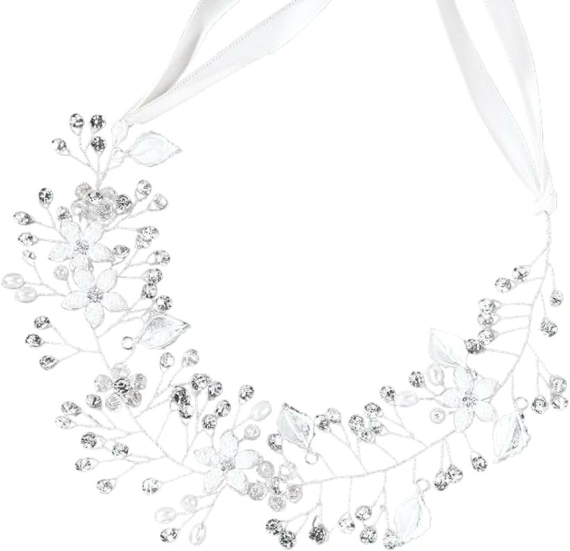 バリエーションコード : 2brsixkd9q商品コード2brs8if3ns商品名ヘッドドレス ヘアアクセサリー ウェディング 髪飾り 結婚式 パーティーブランドUccellinoカラーシルバーサイズ等ショート「特別な日を彩るヘッドドレス」トレンドを取り入れた、華やかで気品あふれるヘッドアクセサリーです。繊細に仕上げられたデザインは、ウェディングドレスの美しさを最大限に引き立てます。一生に一度の結婚式だからこそ、細部にまでこだわりたい花嫁にぴったりの逸品です。「職人のこだわりが光るハンドメイド」 一つひとつ丁寧に手作業で制作された、高品質なハンドメイドアクセサリーです。美しいフラワーモチーフと、光を優しく反射するクリスタル、そして上品な輝きを放つパールを贅沢に配置しました 。繊細なビーズワークが、高級感を演出します。「自由自在にアレンジできる」しなやかなワイヤー仕様のため、髪型に合わせて形を自由に変えることができます。アップスタイルに巻き付けたり、ダウンスタイルのアクセントとして編み込んだりと、様々なスタイルに幅広く対応。リボンを結んでセットできますが、リボンを外してお手持ちのヘアピンでスタイリングすることも可能です。「様々なシーンで活躍する仙女風アクセ」結婚式当日はもちろん、前撮りやフォトウェディング、二次会、パーティー、成人式など、和装・洋装を問わずお使いいただけます 。また、リゾート婚やガーデンウェディングのようなナチュラルな雰囲気にも馴染みます。「仕様」サイズ：ショートタイプ（約26cm）カラー：シルバー・ゴールドの2色展開。肌馴染みが良く、どんなドレスの色にも合わせやすいカラーです。※ 他ネットショップでも併売しているため、ご注文後に在庫切れとなる場合があります。予めご了承ください。※ 品薄または希少等の理由により、参考価格よりも高い価格で販売されている場合があります。ご注文の際には必ず販売価格をご確認ください。※ 沖縄県、離島または一部地域の場合、別途送料の負担をお願いする場合があります。予めご了承ください。※ お使いのモニタにより写真の色が実際の商品の色と異なる場合や、イメージに差異が生じることがあります。予めご了承ください。※ 商品の詳細（カラー・数量・サイズ 等）については、ページ内の商品説明をご確認のうえ、ご注文ください。※ モバイル版・スマホ版ページでは、お使いの端末によっては一部の情報が表示されないことがあります。すべての記載情報をご確認するには、PC版ページをご覧ください。